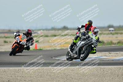 media/Apr-18-2025-TrackDaz (Fri) [[45f5874c44]]/C Group/Session 1 (Turn 7)/